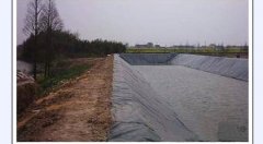  水產(chǎn)養(yǎng)殖防滲膜在土建基層面應(yīng)用有哪些要求？德旭達(dá)劉總說(shuō)說(shuō)